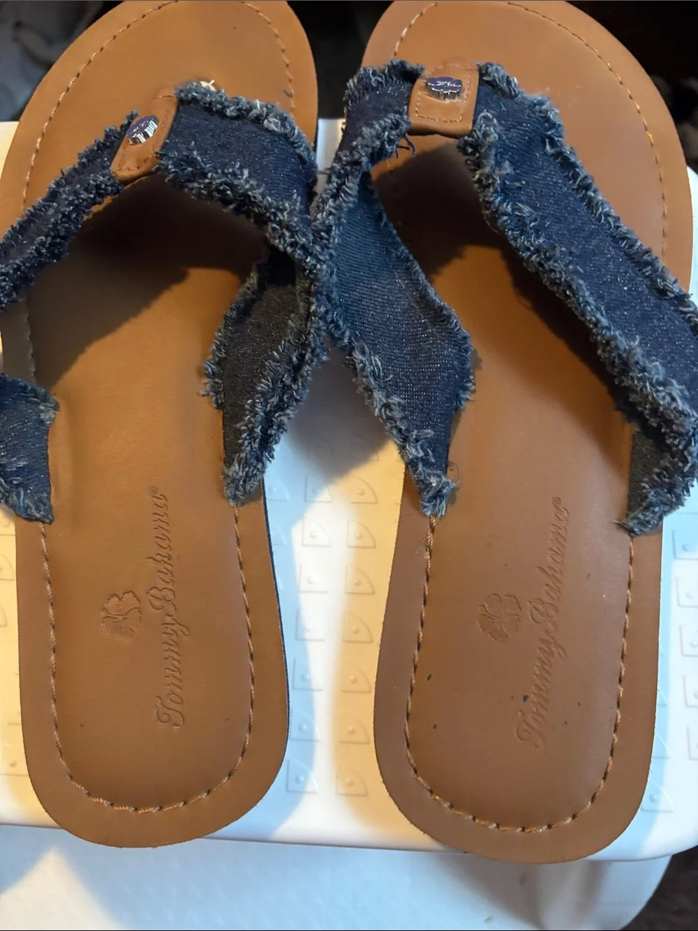 Tommy Bahama Navy Frayed Strap Brown Footbed Sandals
